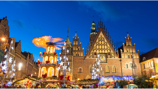 Gamla stan i Wroclaw med julmarknaden